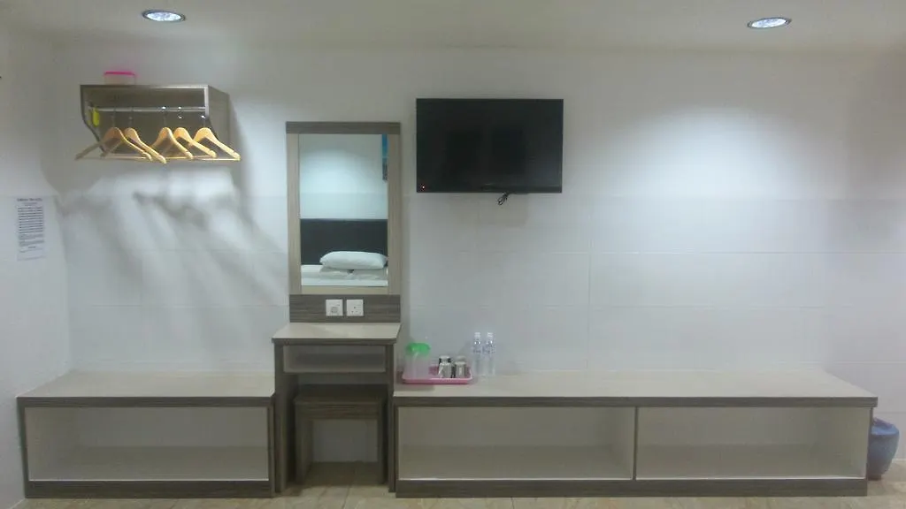 **  Comfort Two Hotel Malacca Malaysia