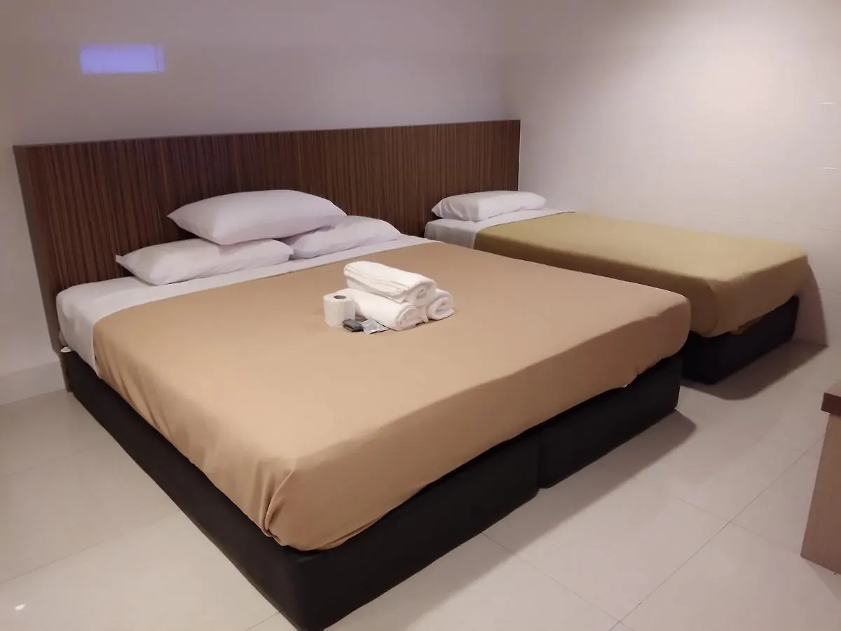 Comfort Two Hotel Malacca 2*,